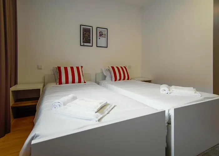 Hostal Hi - De Juventude