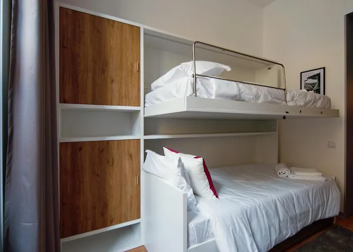 Hi - De Juventude * Braga